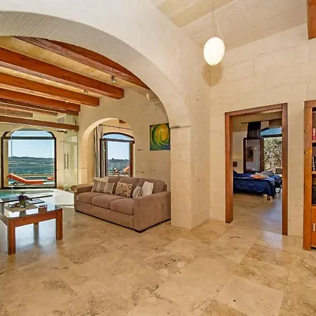 Country house Dream By Hamlet Ghasri (Gozo)