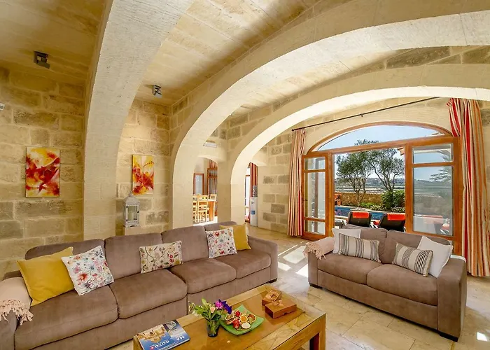 Dream By Hamlet * Għarb